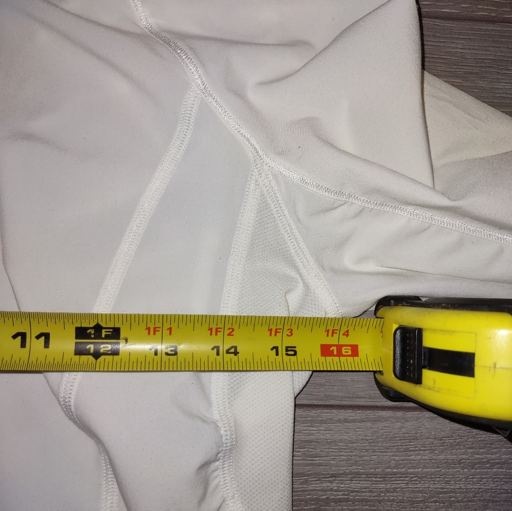 Lululemon reflective jacket. - Picture 10 of 10